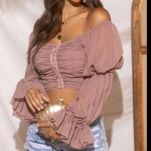 O. VIANCA off the shoulder top. Size Small. NWT